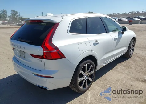 2020 Volvo Xc60 T5 Inscription z USA, uszkodzony, nr VIN YV4102DL4L1504566